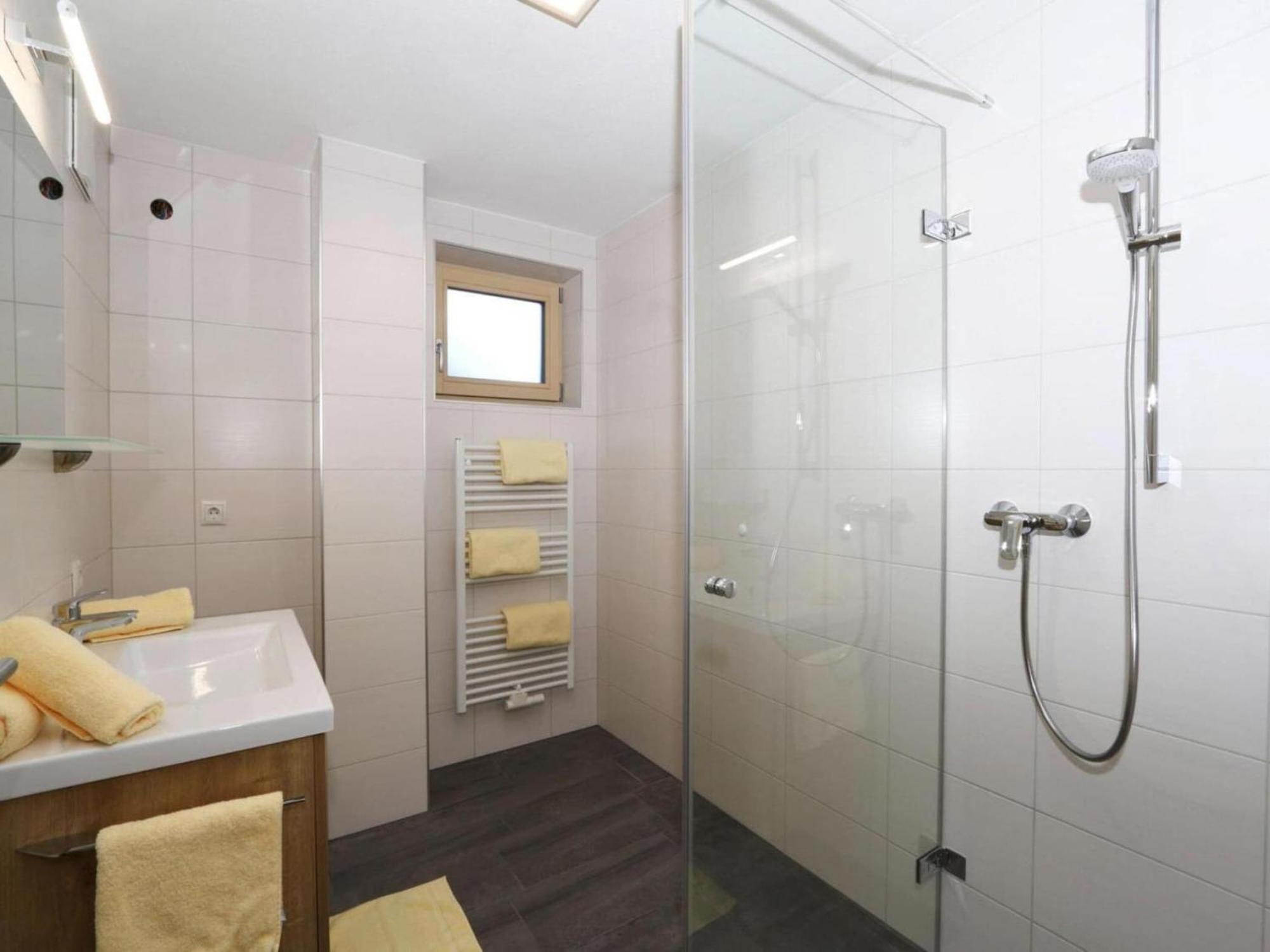 Apartment In Aschau At The Lake Aschau Im Zillertal Ngoại thất bức ảnh